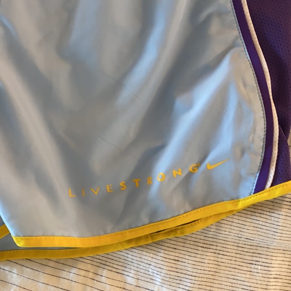 Nike Dri-Fit Shorts - Picture 2 of 4